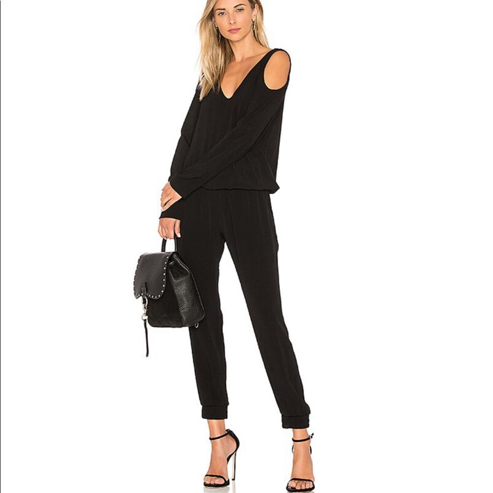 NWT Monrow Cutout Shoulder Jumpsuit